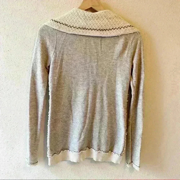 Anthropologie button front cardigan‎ - Picture 8 of 9